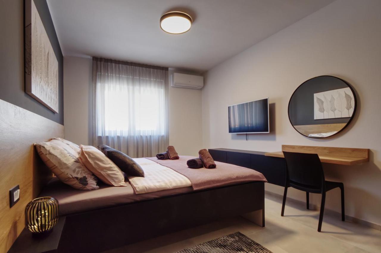 Apartments Iva & Nika 파자나 외부 사진